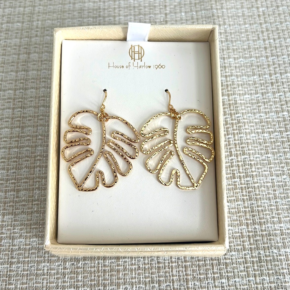 💛House of Harlow 1960💛 Banana Leaf Earrings